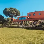 The Lost Garden Вила-Нова-ди-Гая
