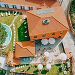 The Lost Garden 5* Вила-Нова-ди-Гая