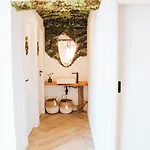 The Lost Garden 5* Вила-Нова-ди-Гая