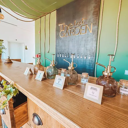 The Lost Garden * فيلا نوفا دي غايا