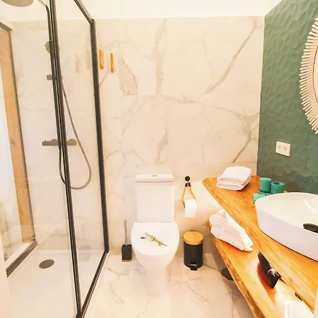 فندق The Lost Garden